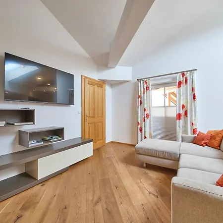 Apartment Grimmingblick